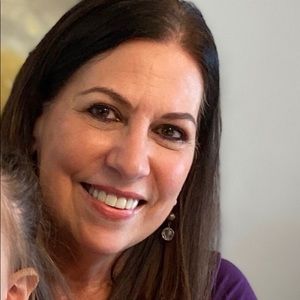 Meet your Posher, Norma